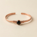 Pulsera de cobre con ónix negro